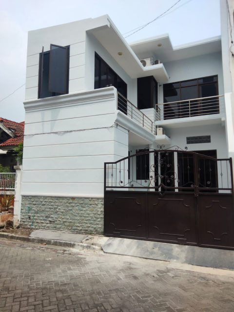 Dijual Rumah Pakuwon City Baru Gress
